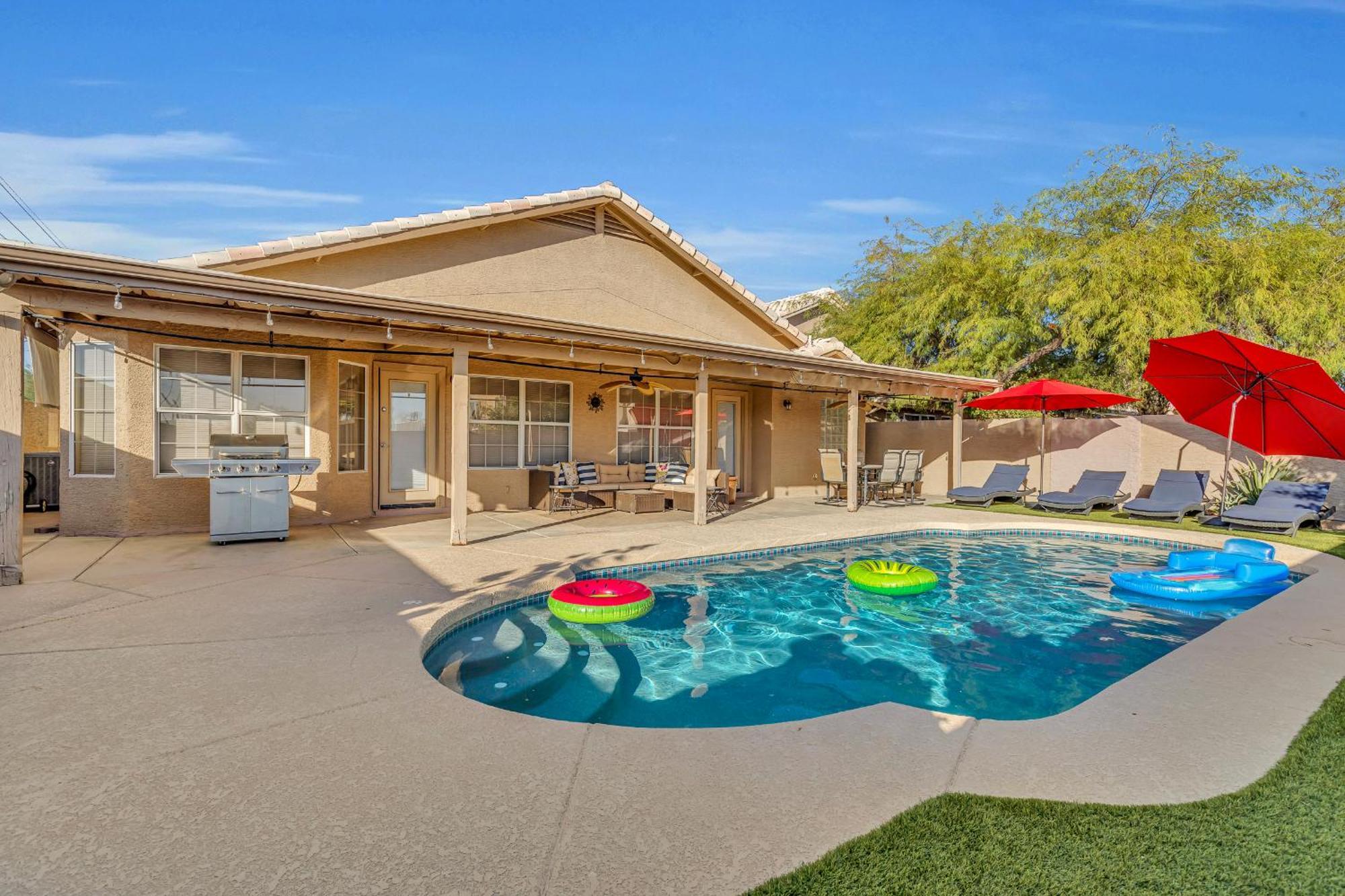 Luxe Phoenix Getaway エクステリア 写真
